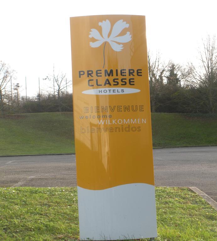 Premiere Classe Dreux Luaran gambar